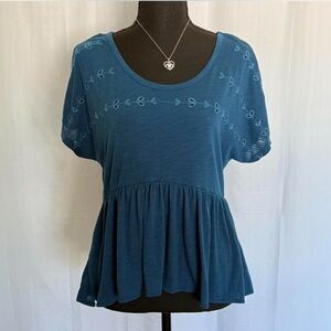 American Eagle Blue Babydoll Peplum Short Sleeve Eyelet Detail Blouse Size M